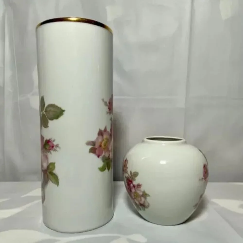 Gerold Porzellan Tettau Bavaria Painted Flower Vases Collectible 2 Piece Set Vtg
